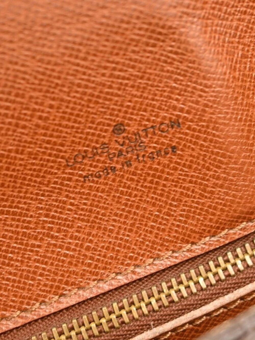LOUIS VUITTON SAINT CLOUD GM SHOULDER BAG MONOGRAM - Picture 6 of 14